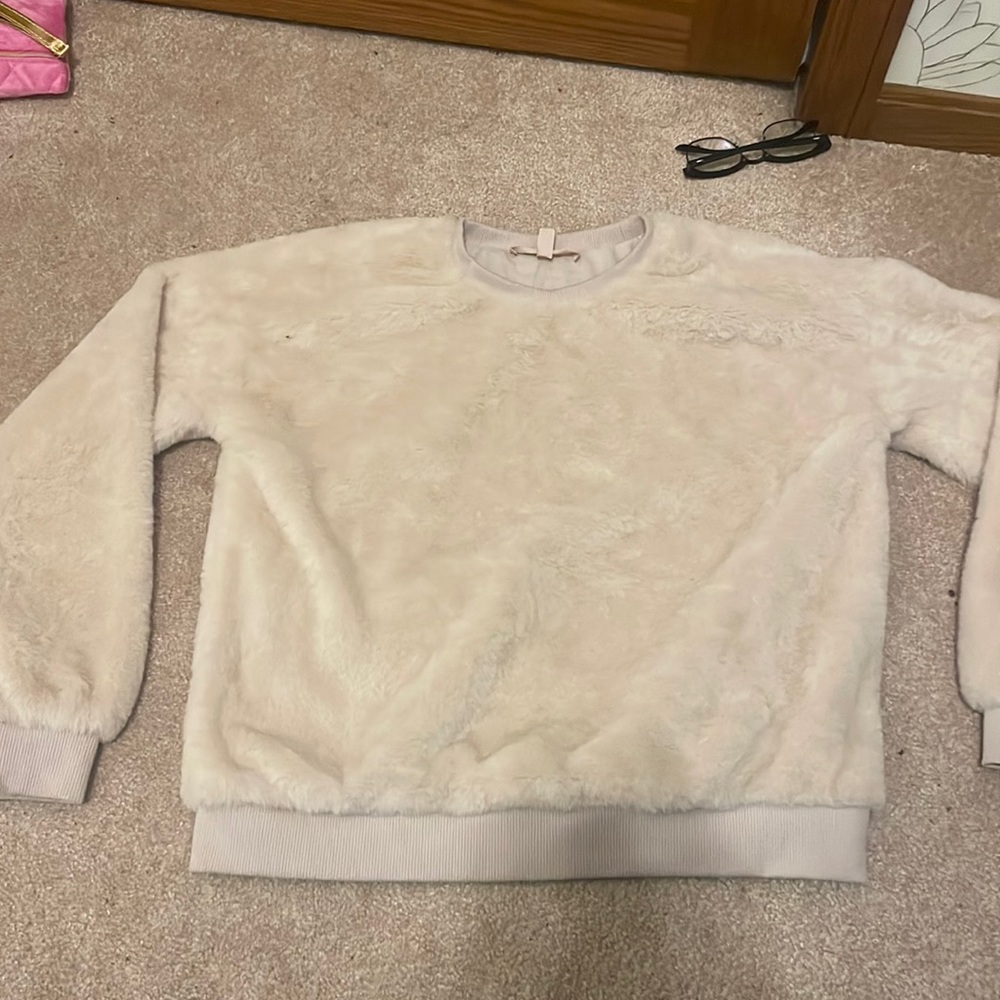 Philosophy Small soft sweater